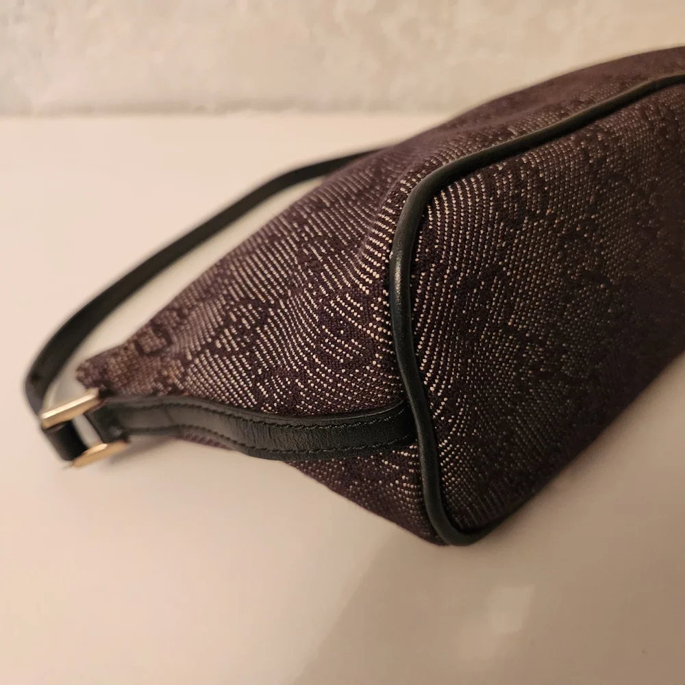 Gucci Signature Canvas Brown & Black Wristlet Clutch